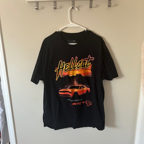 Dodge Hellcat T-Shirt - Picture 1 of 4